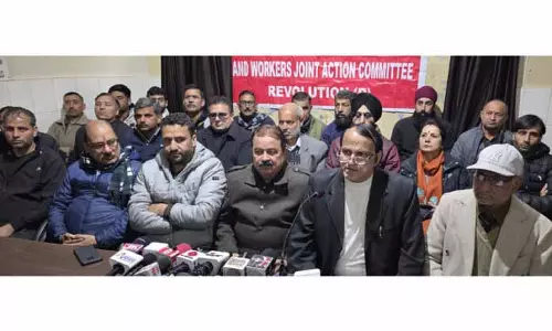 EJAC ने DRWs को रेगुलर करने, GPF, ग्रेच्युटी जारी करने की मांग की EJAC ने DRWs को रेगुलर करने, GPF, ग्रेच्युटी जारी करने की मांग की