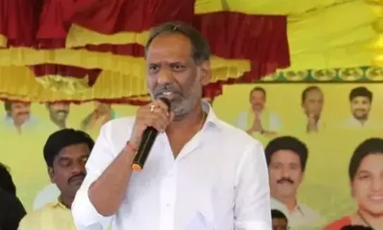 Andhra : जगन के नेतृत्व वाली गुटबाजी की राजनीति अभी भी पालनाडु को परेशान कर रही Andhra : जगन के नेतृत्व वाली गुटबाजी की राजनीति अभी भी पालनाडु को परेशान कर रही