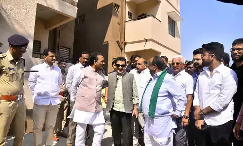24 तारीख को 42,345 घरों का आवंटन: Minister Zameer Ahmed Khan 24 तारीख को 42,345 घरों का आवंटन: Minister Zameer Ahmed Khan