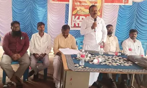 Karnataka : तांबा-हिरेमसाली सड़क खराब हालत में Karnataka : तांबा-हिरेमसाली सड़क खराब हालत में
