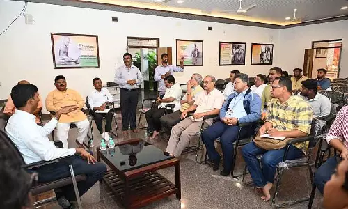 Vijayapura : गांधी भवन को टूरिस्ट डेस्टिनेशन की लिस्ट में जोड़ा गया Vijayapura : गांधी भवन को टूरिस्ट डेस्टिनेशन की लिस्ट में जोड़ा गया