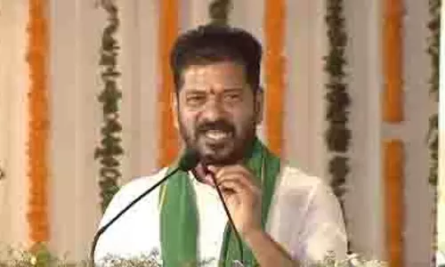 तेलंगाना CM ने मीडिया को चेताया: आपसी दुश्मनी में मंत्रियों को न घसीटें