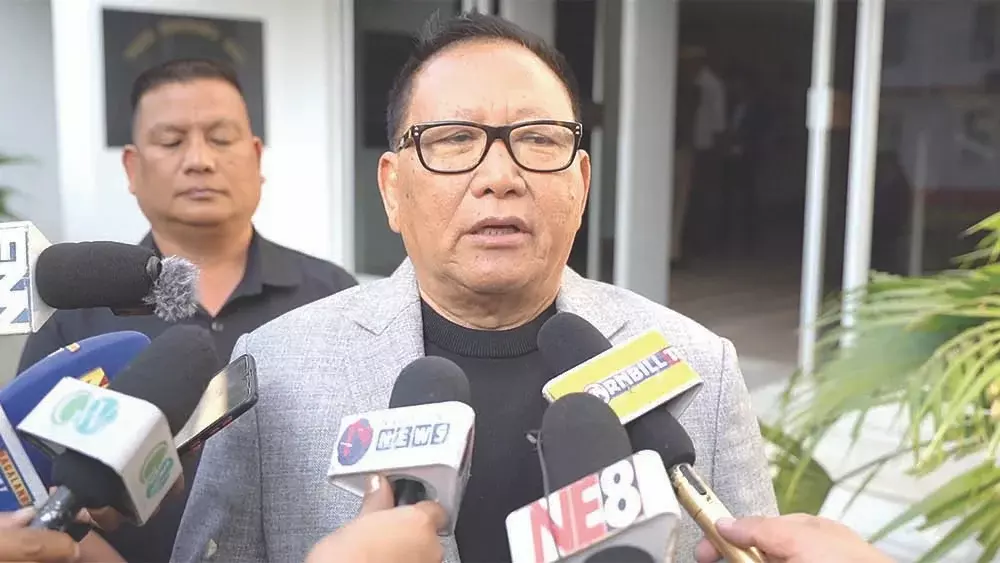 नागालैंड: PAC ने नागा समाधान के लिए कोशिशें तेज़ करने का वादा किया नागालैंड: PAC ने नागा समाधान के लिए कोशिशें तेज़ करने का वादा किया