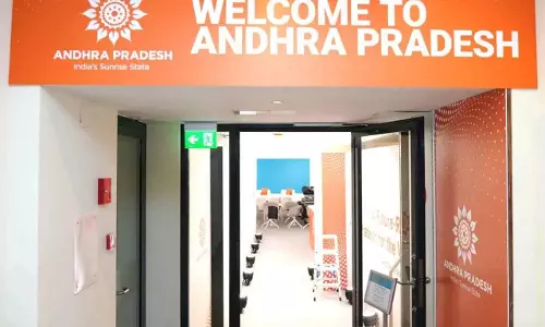 दावोस में Chandrababu Naidu: ग्लोबल इन्वेस्टर्स को लुभाने फिर पहुंचे स्विट्जरलैंड दावोस में Chandrababu Naidu: ग्लोबल इन्वेस्टर्स को लुभाने फिर पहुंचे स्विट्जरलैंड