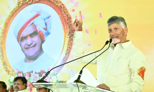 Chandrababu Naidu ने वाईएसआर कांग्रेस पार्टी के ‘क्रेडिट चोरी’ के आरोपों को खारिज किया