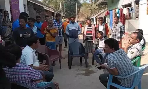 तेज रफ्तार ट्रक ने एक आदमी को कुचला, स्थानीय लोगों ने खोरधा-बोलंगीर NH को जाम किया