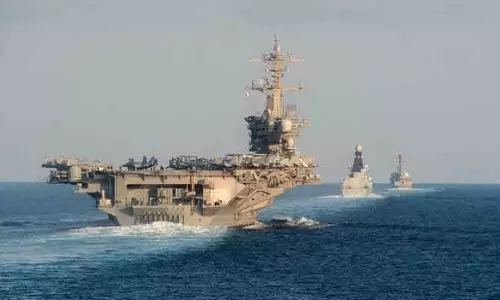 Iran की ओर बढ़ा USS अब्राहम लिंकन: मिडिल ईस्ट में तनाव के बीच अमेरिका का बड़ा कदम Iran की ओर बढ़ा USS अब्राहम लिंकन: मिडिल ईस्ट में तनाव के बीच अमेरिका का बड़ा कदम