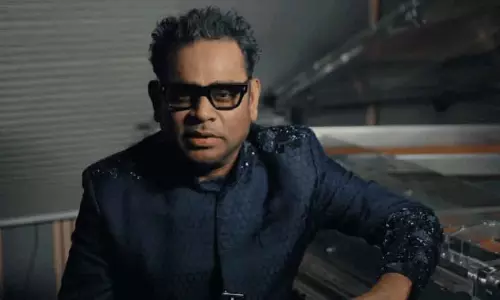A.R. Rahman का बड़ा बयान: बॉलीवुड में बढ़ती सांप्रदायिकता पर जताई चिंता A.R. Rahman का बड़ा बयान: बॉलीवुड में बढ़ती सांप्रदायिकता पर जताई चिंता