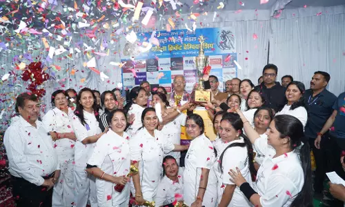 अग्रवाल महिला क्रिकेट चैंपियनशिप के समापन समारोह में शामिल हुए बृजमोहन अग्रवाल अग्रवाल महिला क्रिकेट चैंपियनशिप के समापन समारोह में शामिल हुए बृजमोहन अग्रवाल