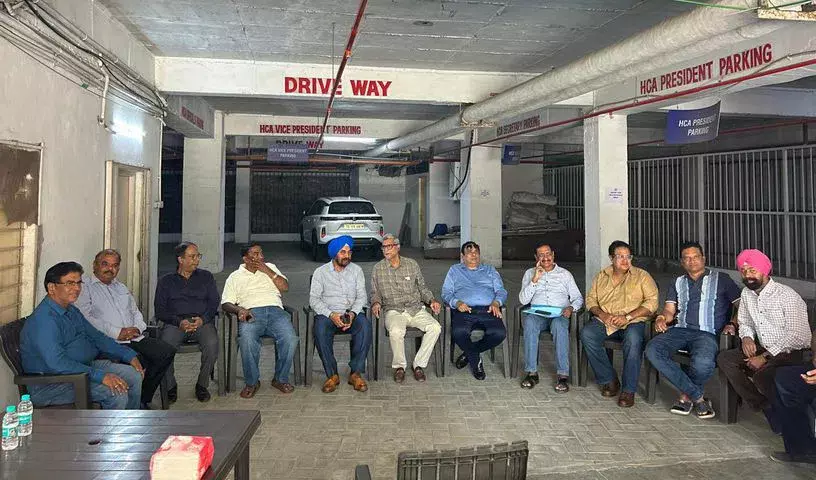 सीनियर सदस्यों ने टीम सिलेक्शन में भेदभाव को लेकर HCA एपेक्स काउंसिल पर सवाल उठाए सीनियर सदस्यों ने टीम सिलेक्शन में भेदभाव को लेकर HCA एपेक्स काउंसिल पर सवाल उठाए