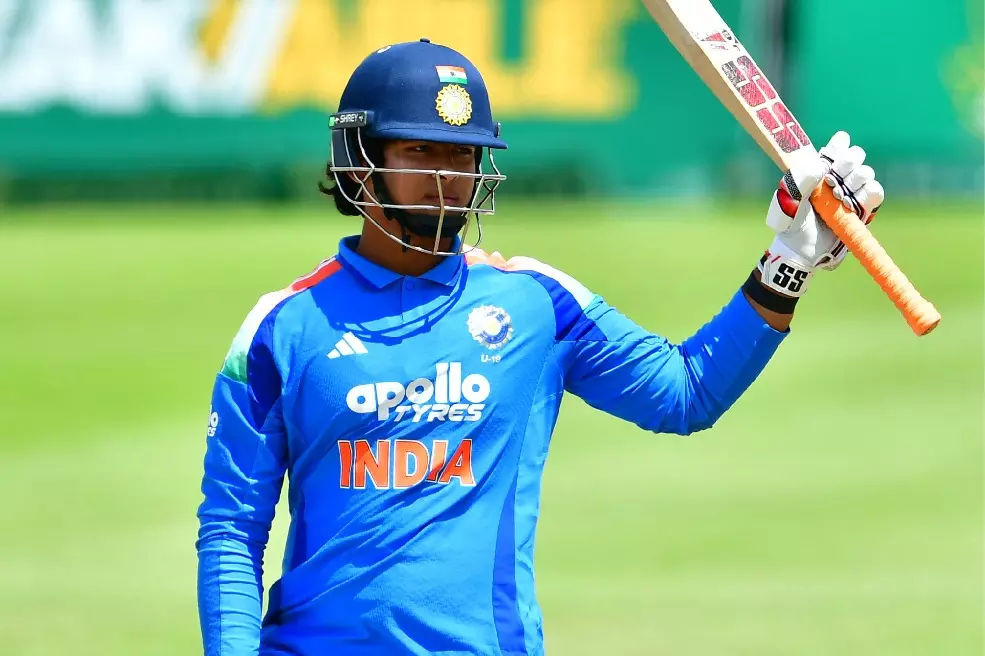 Bangladesh अंडर-19 के खिलाफ सूर्यवंशी की मैच जिताऊ पारी पर म्हात्रे की तारीफ Bangladesh अंडर-19 के खिलाफ सूर्यवंशी की मैच जिताऊ पारी पर म्हात्रे की तारीफ