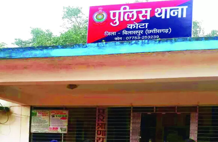 शराब कोचियों की गुंडागर्दी, हमले से कई महिलाएं घायल शराब कोचियों की गुंडागर्दी, हमले से कई महिलाएं घायल