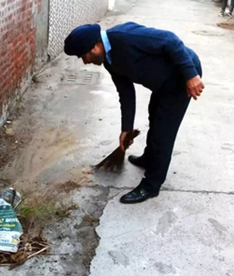 Phagwara के वार्ड नंबर 21 के निवासियों को सफाई की समस्याओं का सामना करना पड़ रहा Phagwara के वार्ड नंबर 21 के निवासियों को सफाई की समस्याओं का सामना करना पड़ रहा