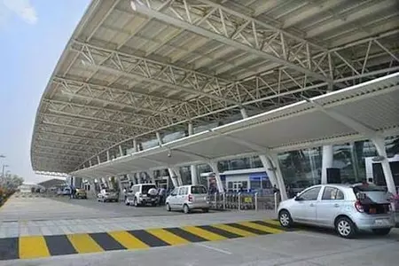 गणतंत्र दिवस : चेन्नई एयरपोर्ट पर 30 जनवरी तक मल्टी-टियर सुरक्षा व्यवस्था गणतंत्र दिवस : चेन्नई एयरपोर्ट पर 30 जनवरी तक मल्टी-टियर सुरक्षा व्यवस्था