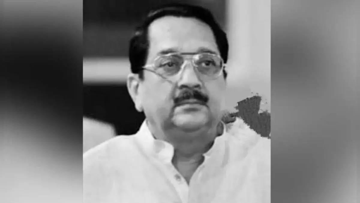 सीनियर BJP लीडर और महाराष्ट्र के पूर्व मंत्री राज के पुरोहित का 71 साल की उम्र में निधन हुआ सीनियर BJP लीडर और महाराष्ट्र के पूर्व मंत्री राज के पुरोहित का 71 साल की उम्र में निधन हुआ