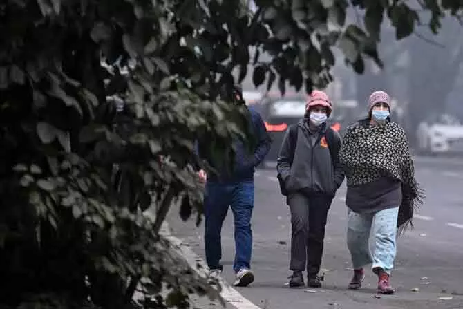 दिल्ली में गंभीर हुआ Pollution : इस साल पहली बार AQI 440 के पार दिल्ली में गंभीर हुआ Pollution : इस साल पहली बार AQI 440 के पार