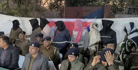‘गुलगुलिया गैंग’ का पर्दाफास: SIT कार्रवाई में 15 गिरफ्तार, 12 बच्चे सकुशल बरामद ‘गुलगुलिया गैंग’ का पर्दाफास: SIT कार्रवाई में 15 गिरफ्तार, 12 बच्चे सकुशल बरामद