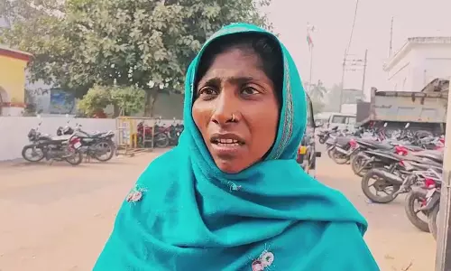 महिला यात्री को बेहोश कर बच्चे की चोरी, चलती ट्रेन में वारदात महिला यात्री को बेहोश कर बच्चे की चोरी, चलती ट्रेन में वारदात