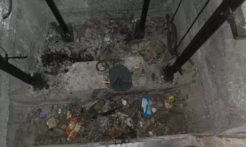 11 दिन, लिफ्ट और एक लाश...बेहद चौंकाने वाला मामला सामने आया 11 दिन, लिफ्ट और एक लाश...बेहद चौंकाने वाला मामला सामने आया