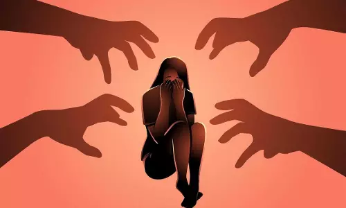 नाबालिग से गैंगरेप के आरोप में 7 गिरफ्तार, एक आरोपी अस्पताल में भर्ती नाबालिग से गैंगरेप के आरोप में 7 गिरफ्तार, एक आरोपी अस्पताल में भर्ती