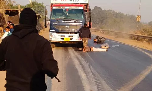 सिलेंडर लोड ट्रक से टक्कर होने पर बाइक सवार की मौत, बलौदाबाजार में हुआ हादसा