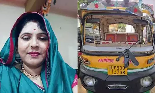 UP : पति द्वारा छोड़े जाने का बदला लेने के लिए महिला ऑटो रिक्शा ड्राइवर की हत्या UP : पति द्वारा छोड़े जाने का बदला लेने के लिए महिला ऑटो रिक्शा ड्राइवर की हत्या