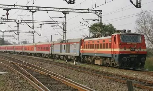 MP : सुरक्षा अलर्ट के बीच रेलवे ने दिल्ली जाने वाले पार्सल पर 4 दिनों के लिए रोक लगाई