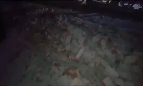 Ludhiana: सोसाइटी की दीवार गिरने से मचा हड़कंप Ludhiana: सोसाइटी की दीवार गिरने से मचा हड़कंप