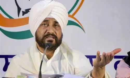 Punjab यूथ कांग्रेस चुनाव में राजा वारिंग-चरणजीत चन्नी के बीच रस्साकशी देखने को मिलेगी Punjab यूथ कांग्रेस चुनाव में राजा वारिंग-चरणजीत चन्नी के बीच रस्साकशी देखने को मिलेगी