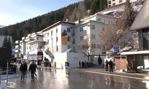 Davos में लॉकडाउन, आज से वर्ल्ड इकोनॉमिक फोरम शुरू Davos में लॉकडाउन, आज से वर्ल्ड इकोनॉमिक फोरम शुरू