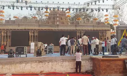 Badami : मुख्यमंत्री सिद्धारमैया आज शाम चालुक्य महोत्सव का उद्घाटन करेंगे Badami : मुख्यमंत्री सिद्धारमैया आज शाम चालुक्य महोत्सव का उद्घाटन करेंगे