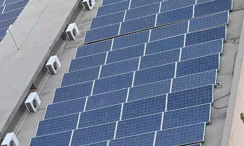 3,600 सरकारी अस्पतालों के लिए Solar पावर: 85% बिजली की बचत