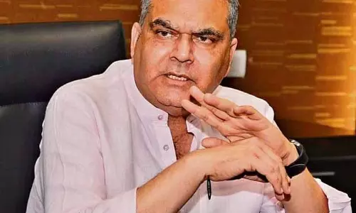 Ludhiana: मंत्री ने कबाड़ और ज़ब्त गाड़ियों को हटाने का आदेश दिया Ludhiana: मंत्री ने कबाड़ और ज़ब्त गाड़ियों को हटाने का आदेश दिया