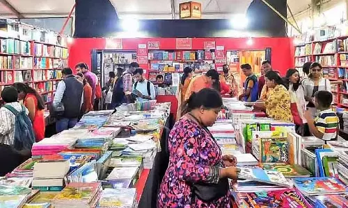 Chennai बुक फेयर में सोलर पावर अवेयरनेस स्टॉल ने विजिटर्स को अट्रैक्ट किया