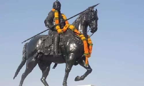 Lucknow: फर्रुखाबाद में जल्द होगा महाराणा प्रताप की प्रतिमा का अनावरण Lucknow: फर्रुखाबाद में जल्द होगा महाराणा प्रताप की प्रतिमा का अनावरण