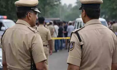 Karnataka: देवी की पालकी विवाद में दलित समाज का प्रदर्शन Karnataka: देवी की पालकी विवाद में दलित समाज का प्रदर्शन