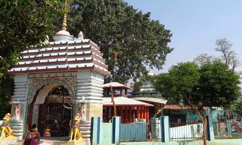 Maa Majhighariani Temple के दानपात्रों से 6 महीने के अंतराल के बाद 1.4 करोड़ रुपये मिले Maa Majhighariani Temple के दानपात्रों से 6 महीने के अंतराल के बाद 1.4 करोड़ रुपये मिले