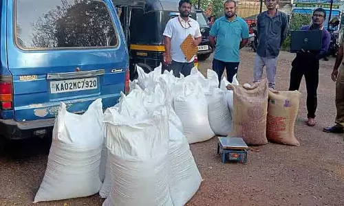 Illegal ट्रांसपोर्टेशन: 1,150 kg चावल ज़ब्त किया गया Illegal ट्रांसपोर्टेशन: 1,150 kg चावल ज़ब्त किया गया