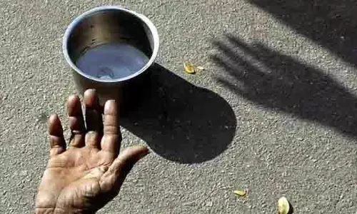 Indore के भिखारी-मुक्त अभियान में भेस बदले हुए करोड़पति का पता चला Indore के भिखारी-मुक्त अभियान में भेस बदले हुए करोड़पति का पता चला