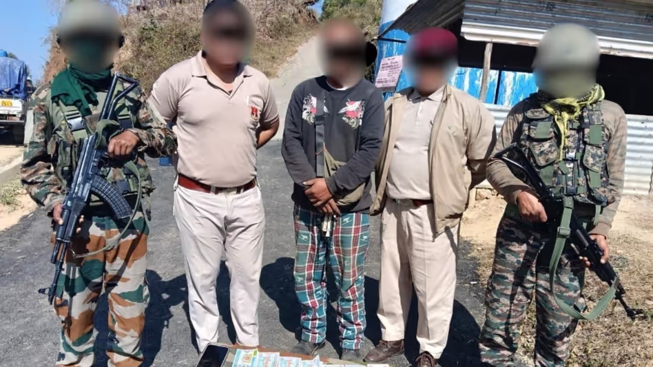 Assam राइफल्स ने मिजोरम में 1.4 करोड़ रुपये की बर्मी करेंसी पकड़ी, एक गिरफ्तार Assam राइफल्स ने मिजोरम में 1.4 करोड़ रुपये की बर्मी करेंसी पकड़ी, एक गिरफ्तार