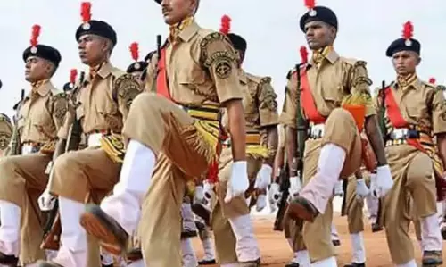 Assam पुलिस भर्ती के लिए उम्र सीमा में छूट, ऊपरी सीमा बढ़ाकर 26 साल की गई Assam पुलिस भर्ती के लिए उम्र सीमा में छूट, ऊपरी सीमा बढ़ाकर 26 साल की गई