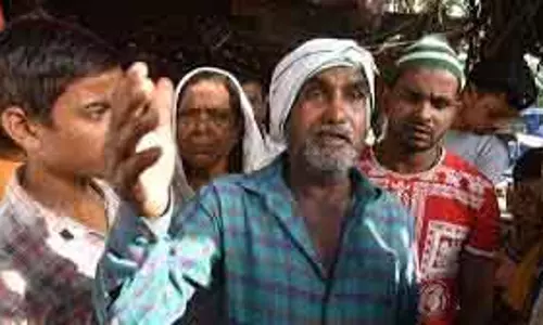 Bangladesh में केले के लिए हिंदू व्यक्ति की पीट-पीटकर हत्या Bangladesh में केले के लिए हिंदू व्यक्ति की पीट-पीटकर हत्या