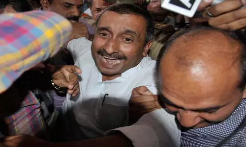 कुलदीप सिंह सेंगर को हाई कोर्ट से बड़ा झटका, सजा पर रोक लगाने वाली अर्जी खारिज