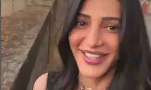 पुरानी यादों में खोईं Shruti Haasan, घूमीं अपने कॉलेज की गलियां