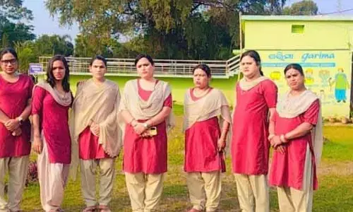 Cuttack सात ट्रांसजेंडरों ने स्वच्छता को नई परिभाषा दी