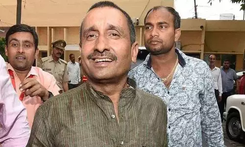दिल्ली HC ने उन्नाव केस में कुलदीप सेंगर की 10 साल की सज़ा सस्पेंड करने की अर्ज़ी खारिज कर दी दिल्ली HC ने उन्नाव केस में कुलदीप सेंगर की 10 साल की सज़ा सस्पेंड करने की अर्ज़ी खारिज कर दी