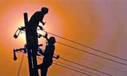 Bareilly: सीयूजीएल लाइन टूटने से बिजली आपूर्ति प्रभावित Bareilly: सीयूजीएल लाइन टूटने से बिजली आपूर्ति प्रभावित