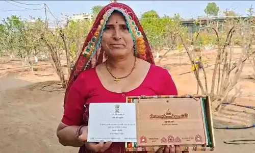 गणतंत्र दिवस पर सम्मान: Rajasthan की महिला को राष्ट्रपति भवन से न्योता गणतंत्र दिवस पर सम्मान: Rajasthan की महिला को राष्ट्रपति भवन से न्योता