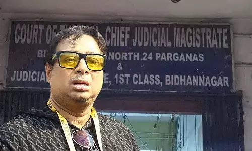 Satadru Dutta को एक महीने से ज़्यादा जेल में बिताने के बाद कंडीशनल बेल मिली Satadru Dutta को एक महीने से ज़्यादा जेल में बिताने के बाद कंडीशनल बेल मिली