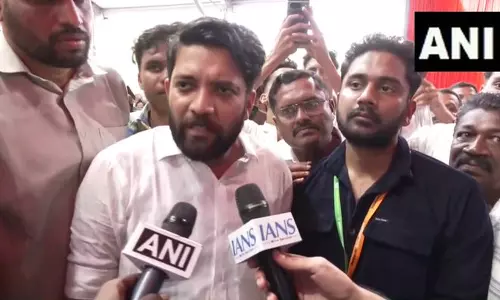 केरल में साजी चेरियन के बयान पर कांग्रेस सांसद शफी परांबिल का विरोध